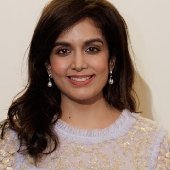 家長 銅鑼灣: Karishma