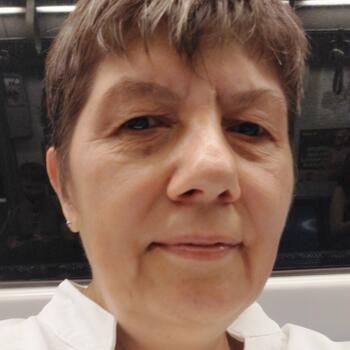 Bonă în București: Manuela