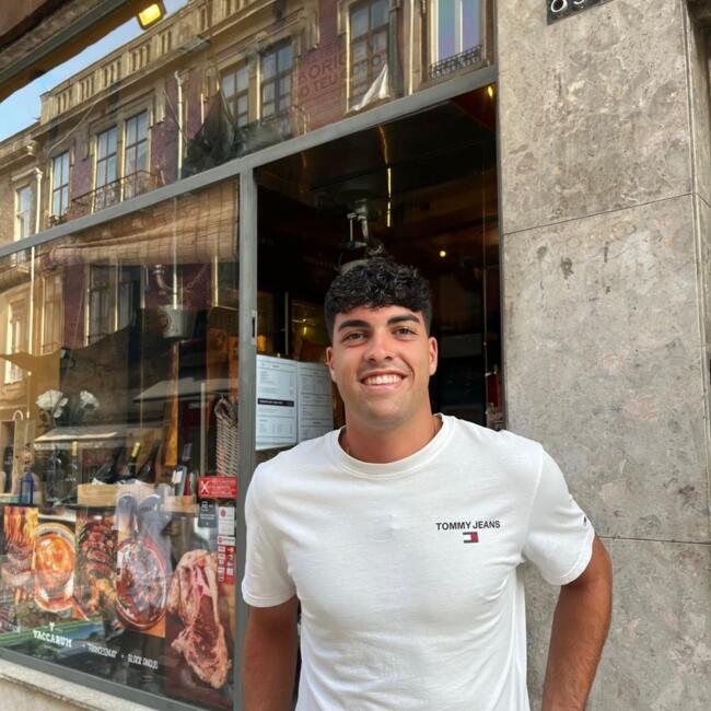 Canguro en Burriana: Álvaro