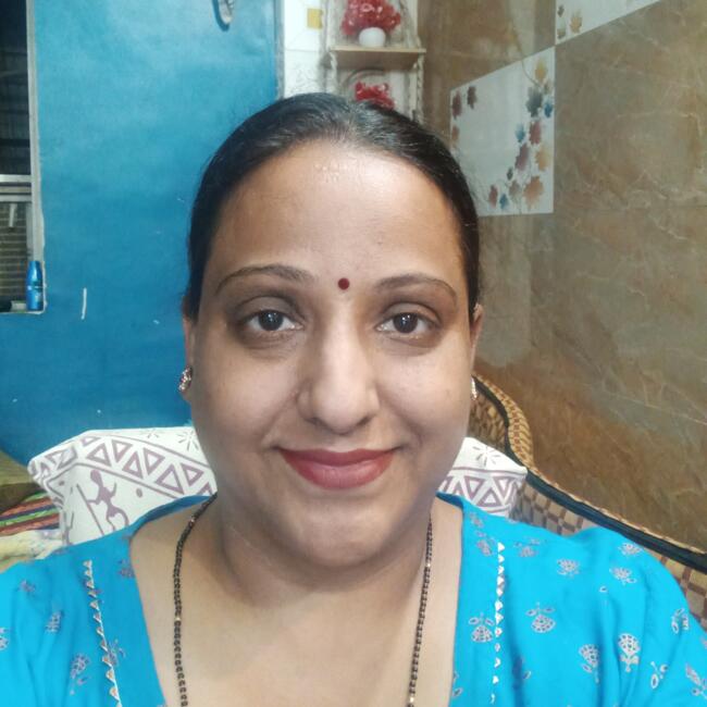 बम्बई में बेबीसिटर: Kavita adep