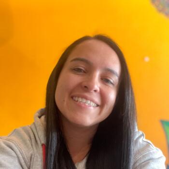 Job de garde d'enfants à Bogota: job de garde d'enfants Estefania