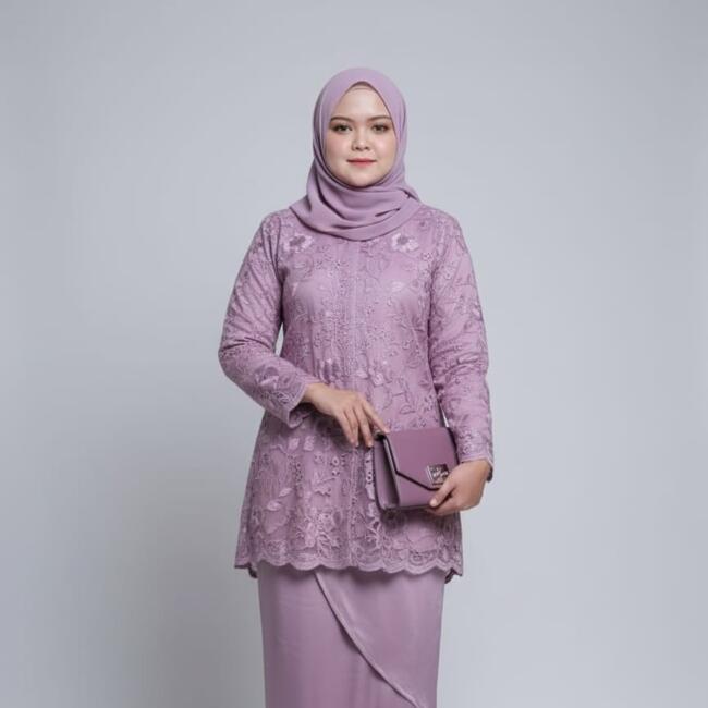 Babysitter in Kuala Lumpur: Aini