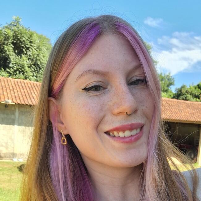 Babysitter in Curitiba: Joyce