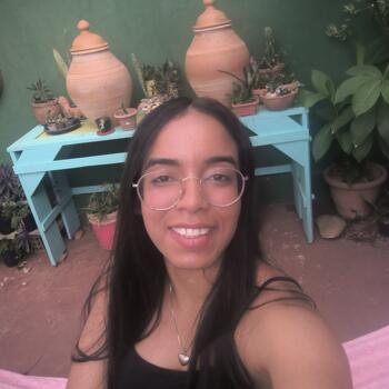 Babysitter in Brasília: Ana Cristina