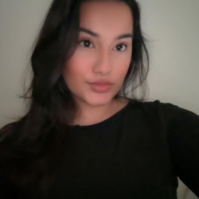 Babysitter in Vernier: Rina