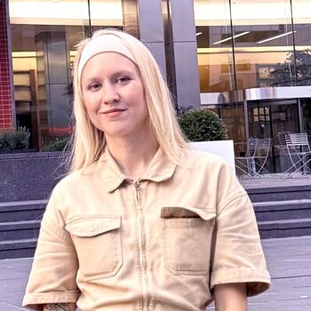 Baby-sitter in Toronto: Aleksandra