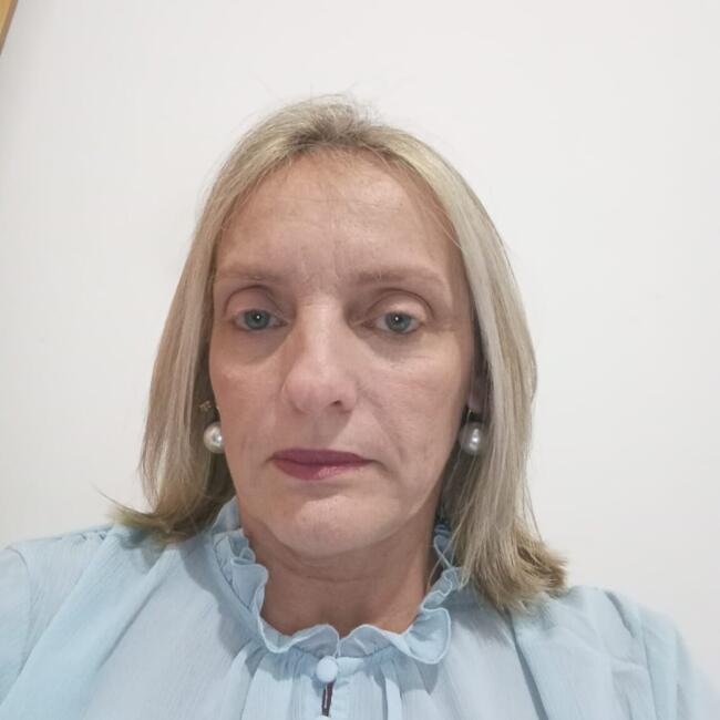 Babysitter in Santos: Patricia