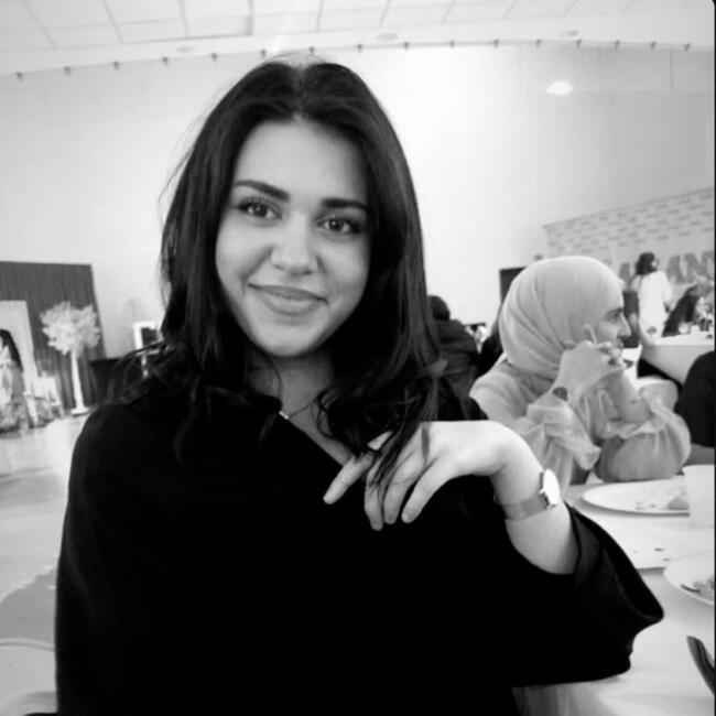 Babysitter in Mulhouse: Lizaya