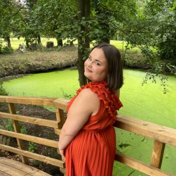 Babysitter in Condé-sur-l'Escaut: Kenza