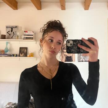 Babysitter in Saint-Béron: Marilou