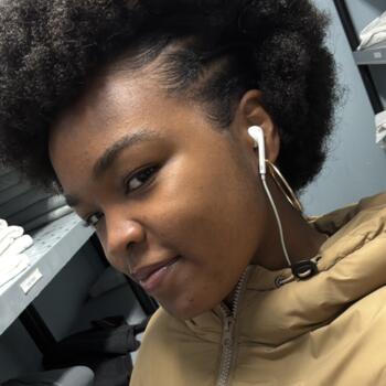 カスカイス のベビーシッター: Vivania