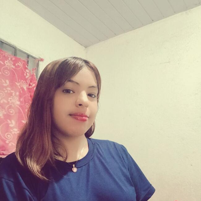 Babysitter in Manaus: Lucy