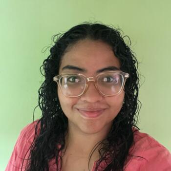 Babysitter in David: Yariela