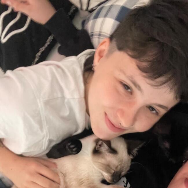 Babysitter in Nantes: Thaïs