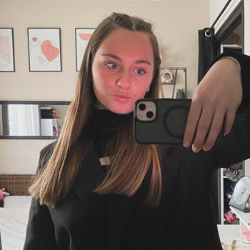Babysitter Brive-la-Gaillarde: Hona