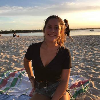 Babysitter in Noosa: Estelle