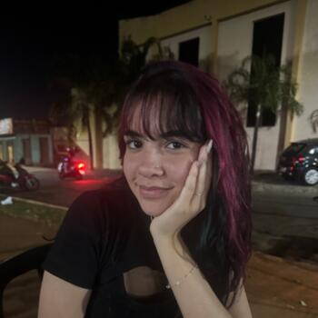 Babysitter Goiânia: Ana Beatriz