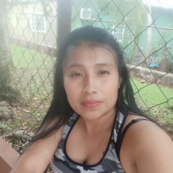 Niñera en Burunga: Natali