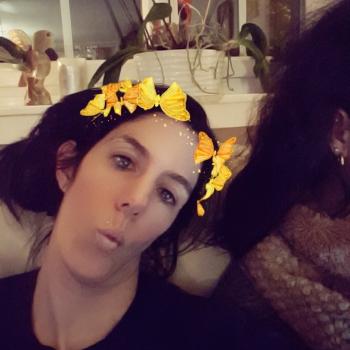 Eltern Tuntange: Babysitter Job Monique