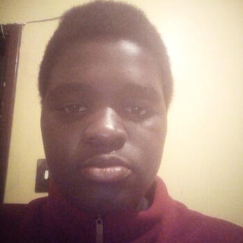 Babysitter in eMkhomazi: Tholakele