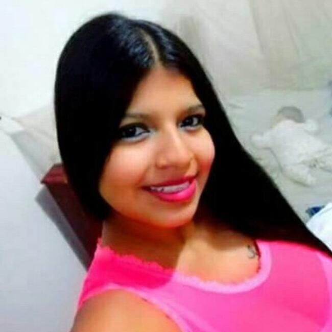 Canguro en Elche: Jakeline