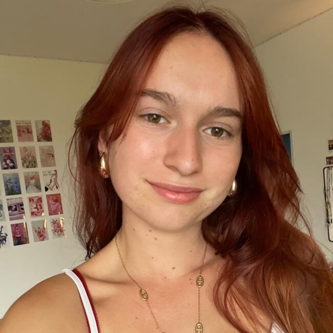 Babysitter in Tours: Eden