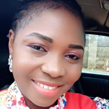 Babysitter in Asaba: Imoekor Precious