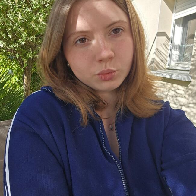 Babysitter in Segré: Enoha