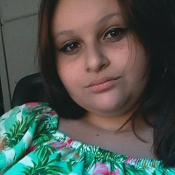 Babá em Blumenau: STEPHANIE