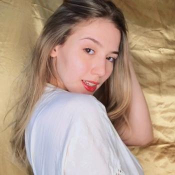 Babá em Londrina: Pamela