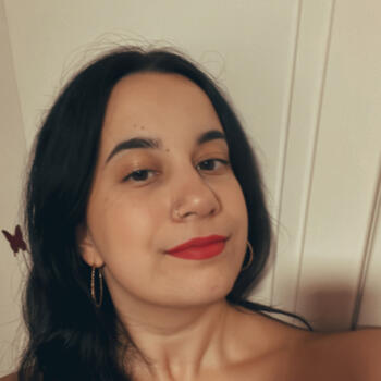 Nanny in Larissa: Κλειω