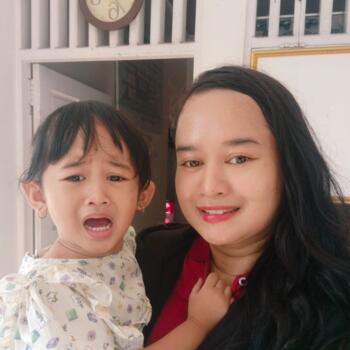 Babysitting job in Malang: babysitting job Grace