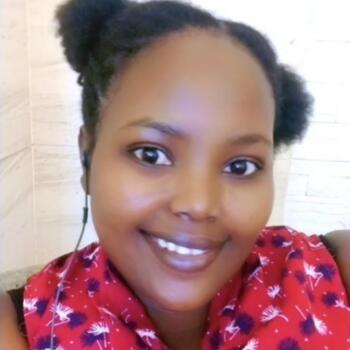 Babysitter in Dubai: Winnie