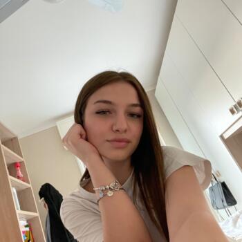 Babysitter in Brescia: Giorgia