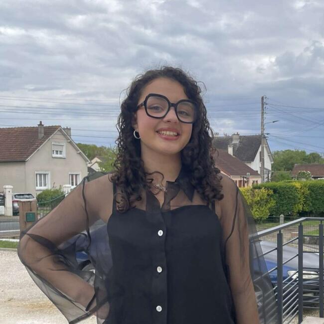 Babysitter in Orléans: Océane