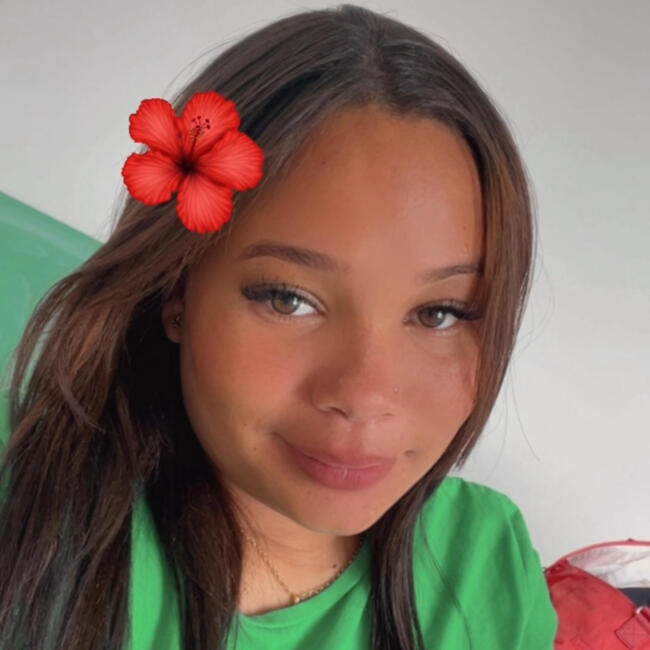 Babysitter in Natal: Maria Fernanda