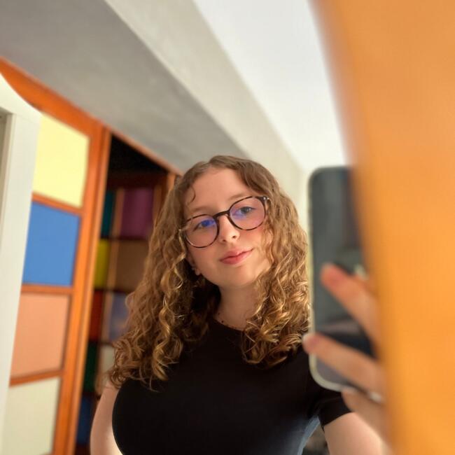 Babysitter in Coulounieix-Chamiers: Mélina