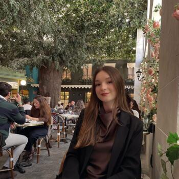 Nanny in Alcalá de Guadaira: Violeta