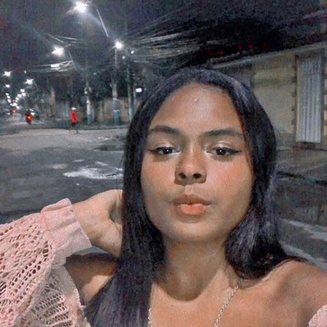 Babysitter em Lisboa: Juliana