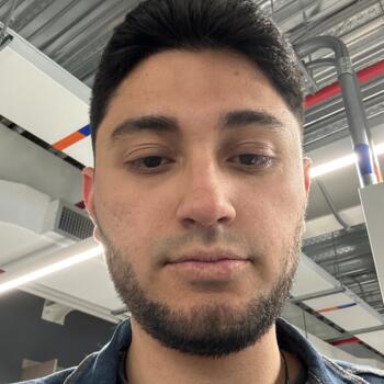 Babysitting job in Bogotá: babysitting job Andres Felipe