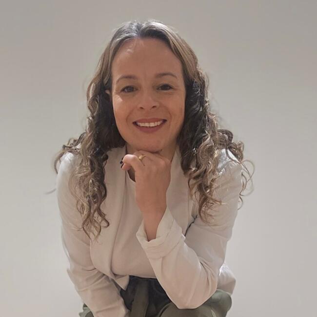 Trabalho de babysitting em São Domingos de Rana: Flavia