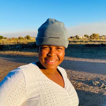 Babysitter in Kimberley: Katso