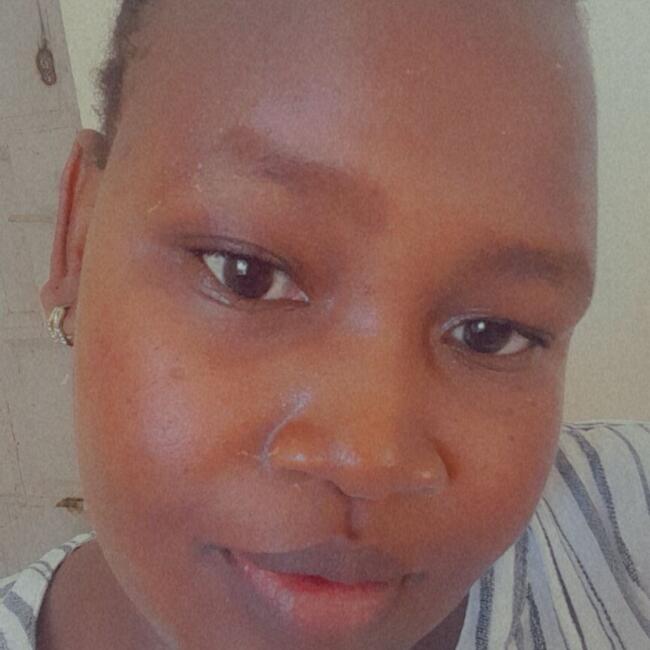 Babysitter in Mombasa: Beatrice