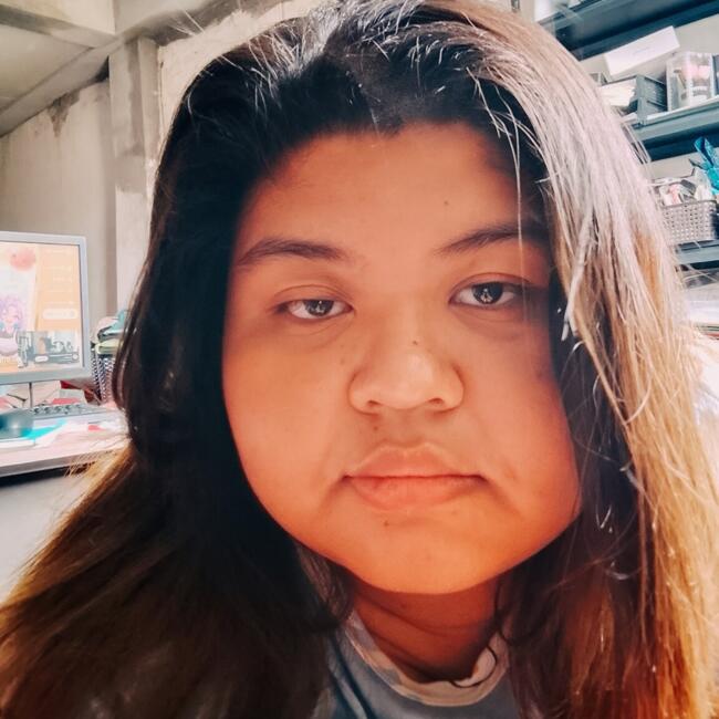 Babysitter in Naic: Czar Joleann