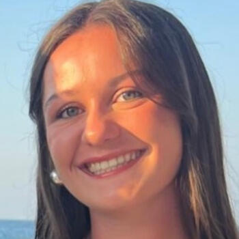 Baby-sitter à Fougères: Chloé