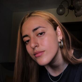 Babysitter em Fermentelos: Luciana