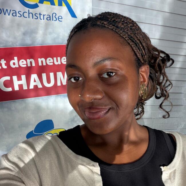Babysitter in Hamburg: Ayisha