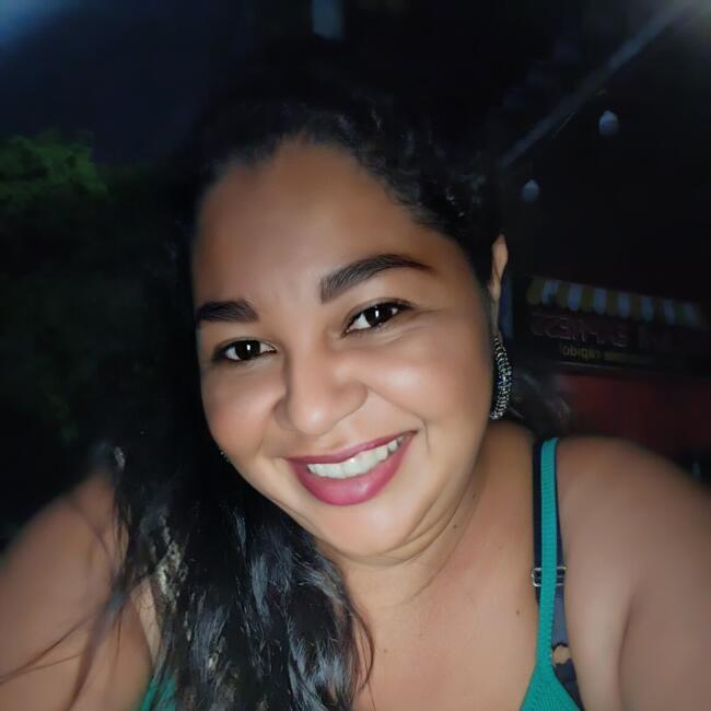 Niñera en Santa Marta: Lina