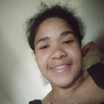 Babysitting job in Cianorte: Carolaine de jesus santos