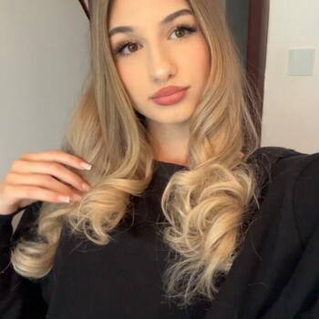 Babysitter in Brasov: Denisa Andreea